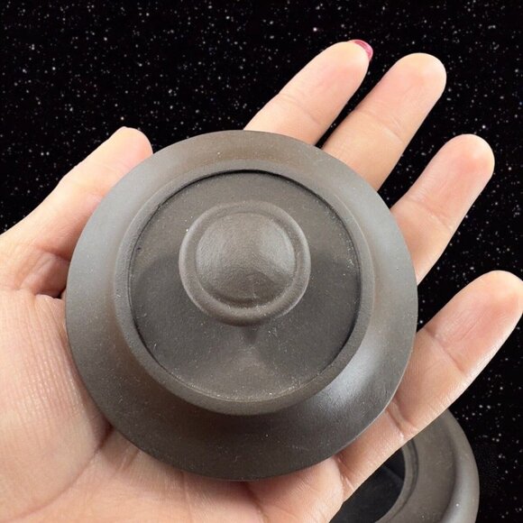 Yixing Zisha Clay Handmade Ceramic Pottery Teapot Carafe W Handle Artist Marked - Picture 15 of 15